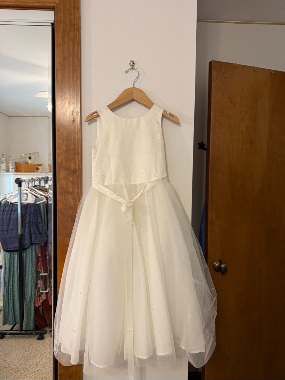 Us Angels Girls' Ivory Tulle Formal Dress with Ribbon
